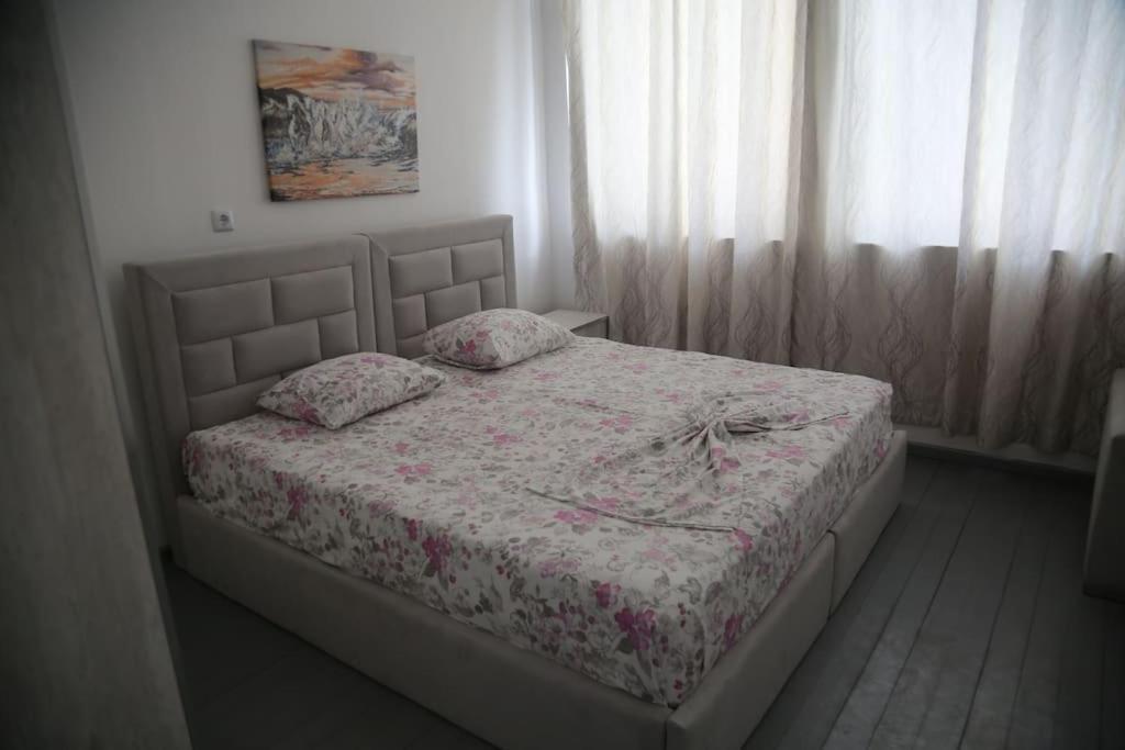 Cityscape Saranda Екстер'єр фото